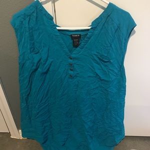 Turquoise top